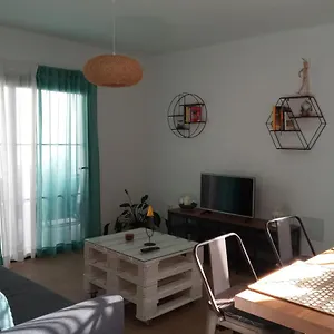  Apartment Maresia